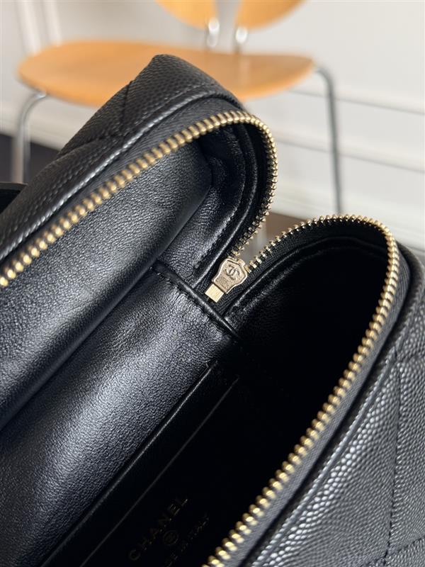 2026127214535900 560